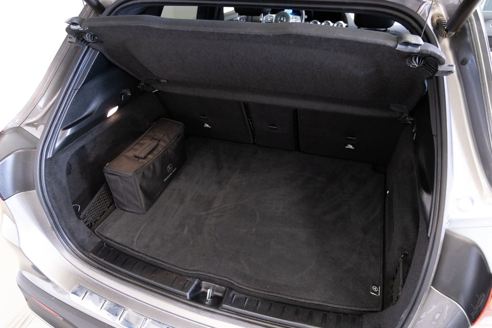 Mercedes EQA250 AMG Line 5d