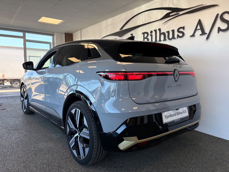 Renault Megane E-Tech 60 Iconic 5d