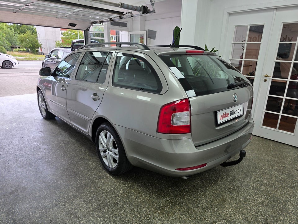 Skoda Octavia 1,2 TSi 105 Ambiente Combi 5d
