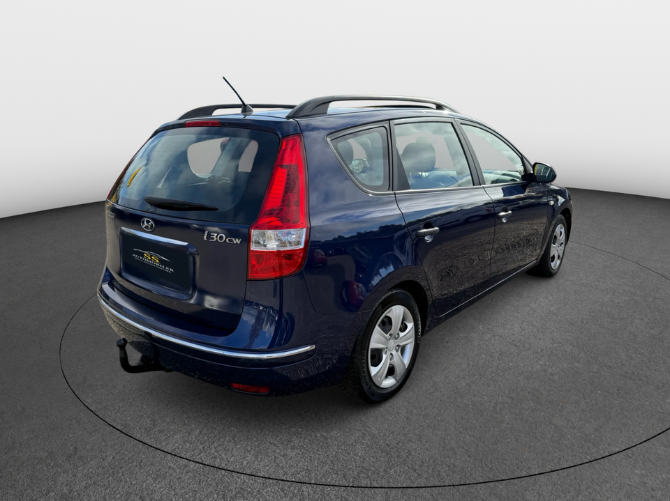 Hyundai i30 1,4 CVVT Classic Sun CW 5d