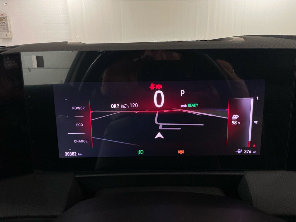 Opel Astra-e 54 Ultimate 5d