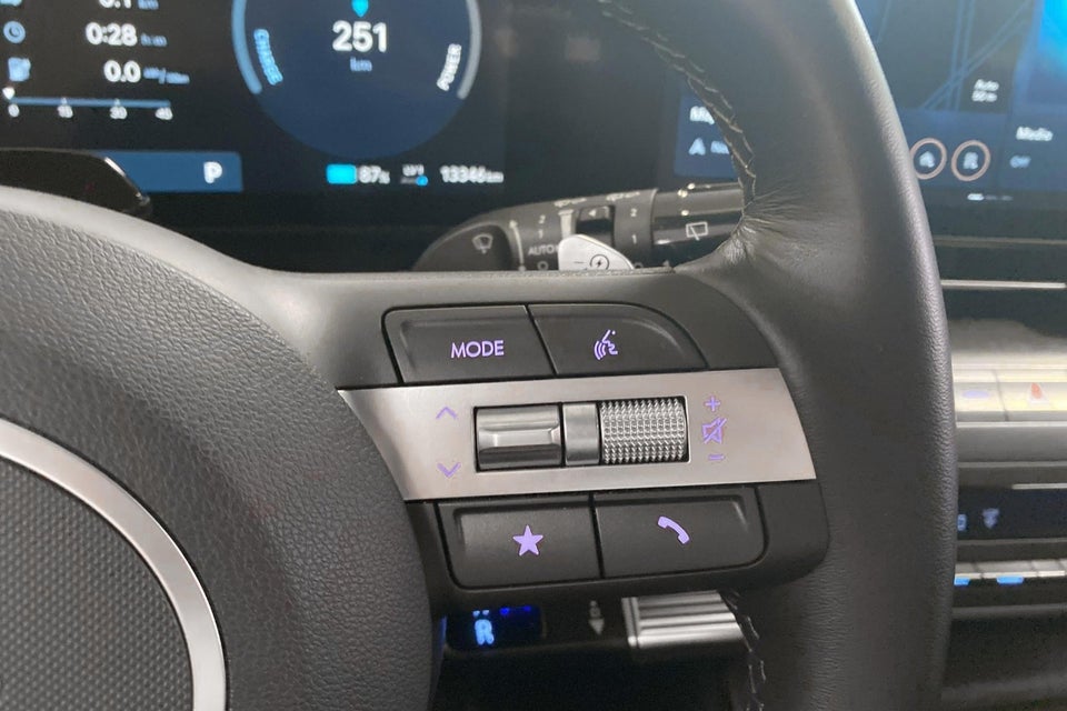 Hyundai Kona 48 EV Essential 5d