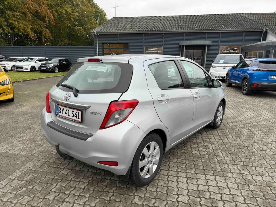 Toyota Yaris 1,3 VVT-i T2 Touch 5d