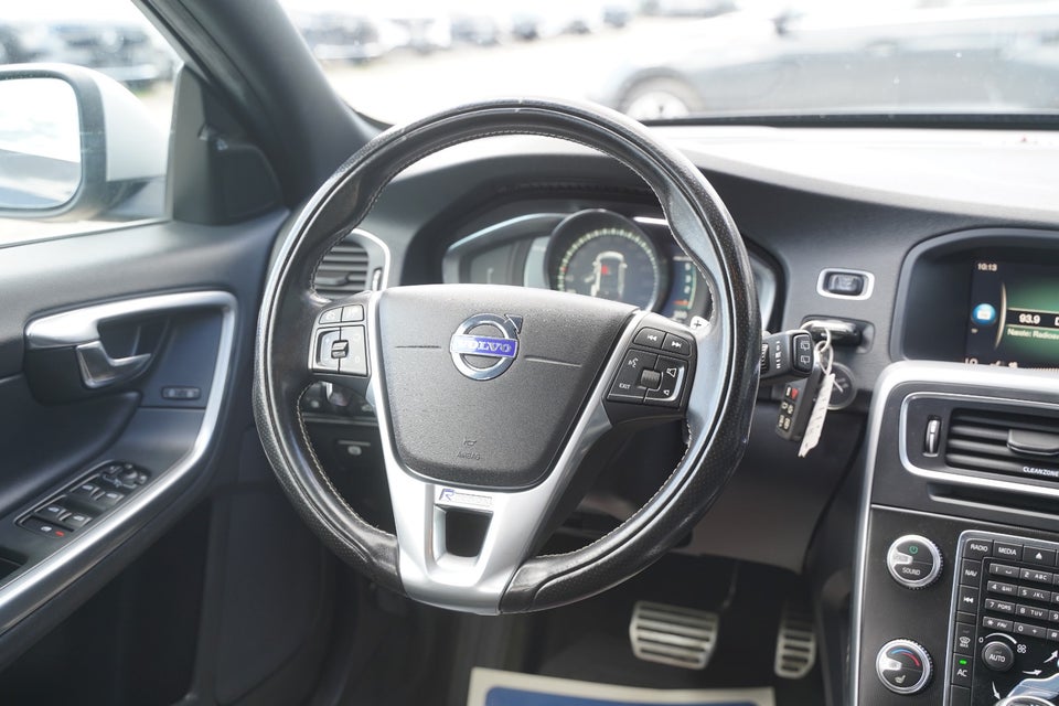 Volvo V60 2,0 D4 190 R-Design aut. 5d