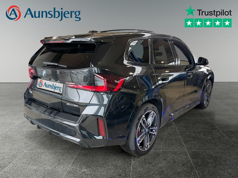 BMW iX1 xDrive30 M-Sport 5d