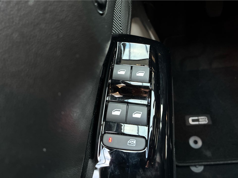 Citroën C3 1,2 PureTech 83 Iconic 5d