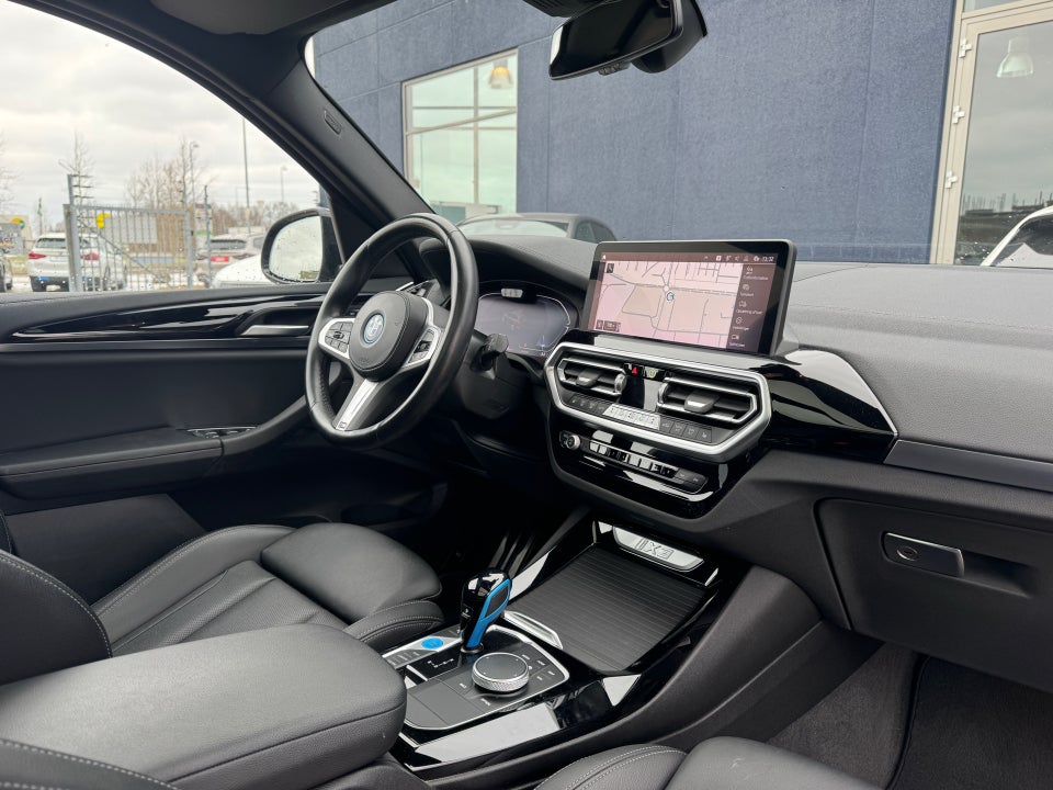 BMW iX3 Charged M-Sport 5d