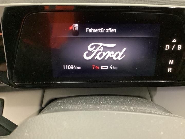 Ford Capri 77 Select Extended Range 5d