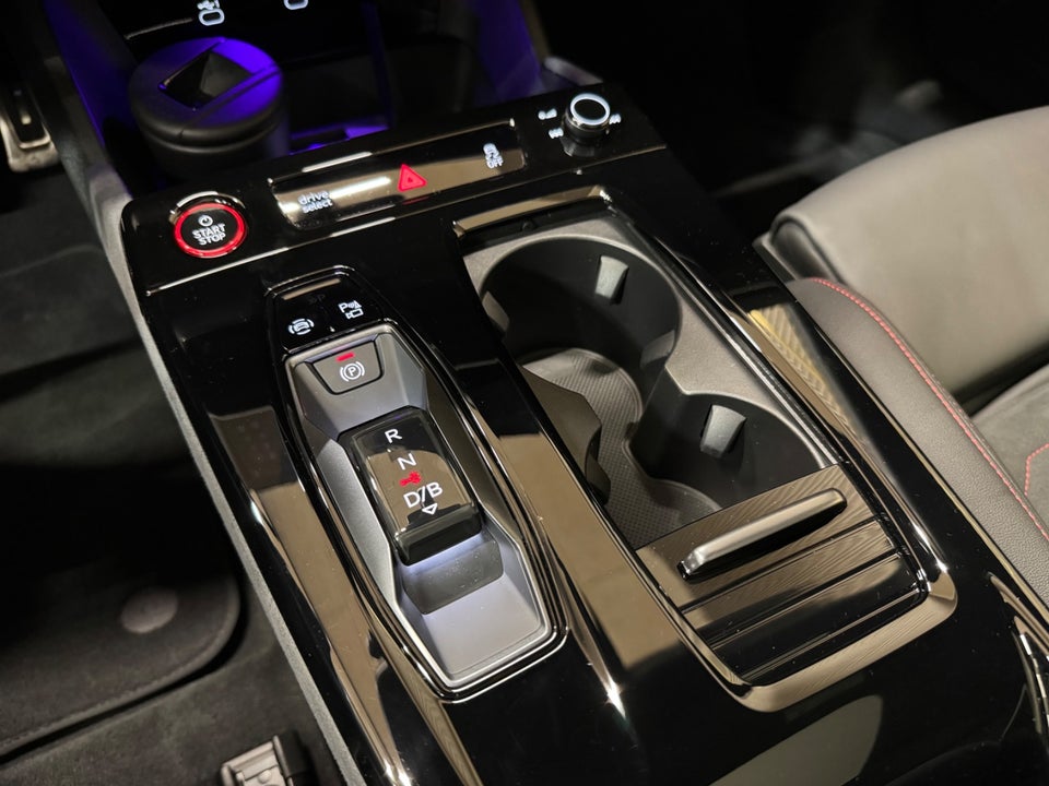 Audi A6 e-tron Ultra Avant quattro 5d