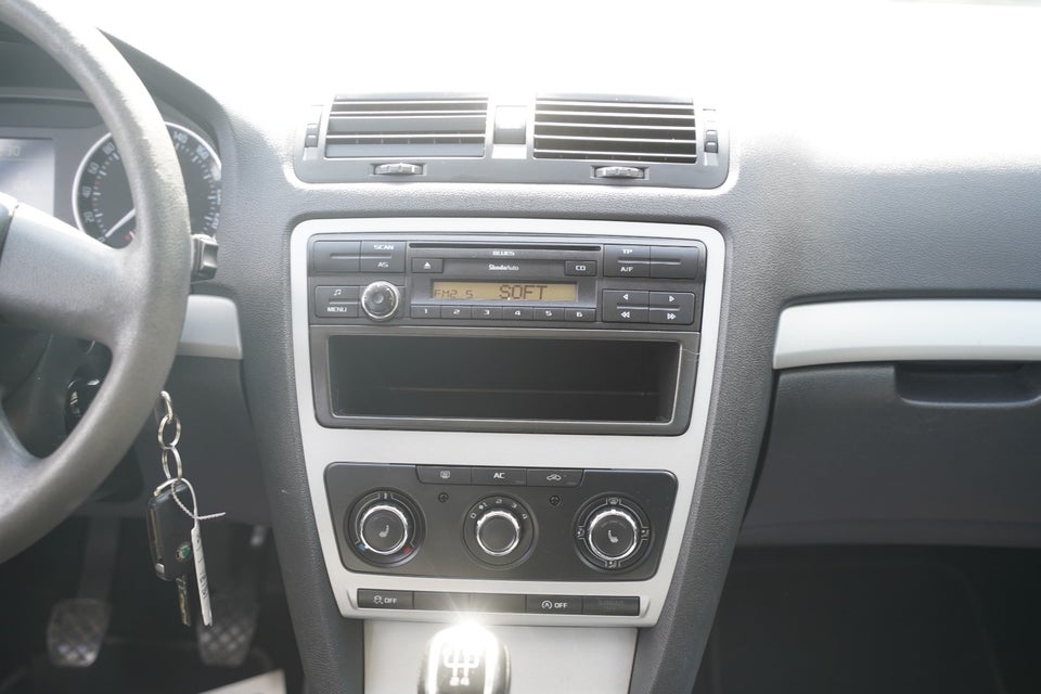 Skoda Octavia 1,6 TDi 105 GreenLine 5d
