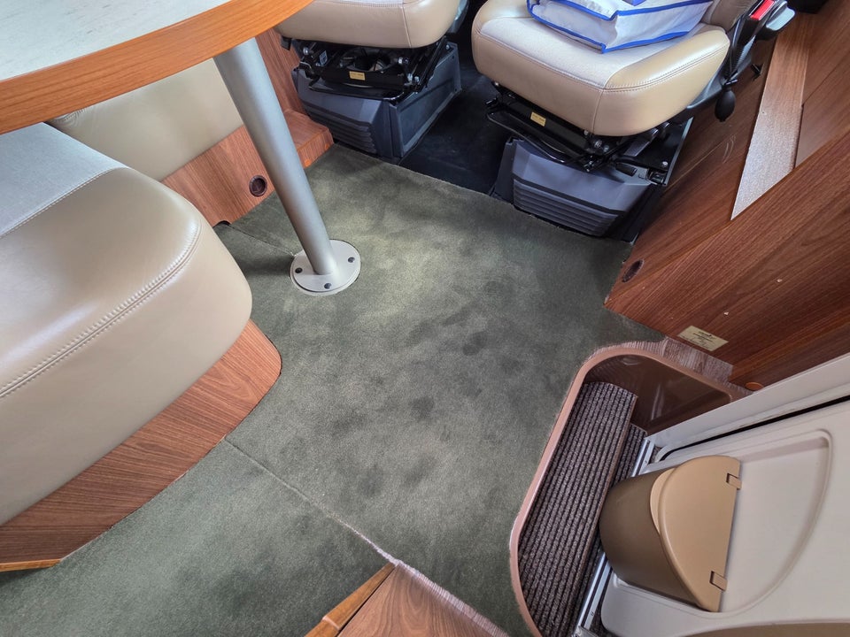 Euramobil Integra Line 2,3 JTD 655 EB 2d