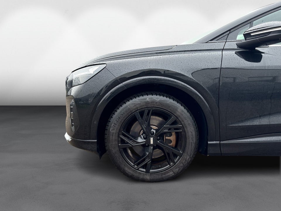 Audi Q4 e-tron 45 Progress 5d