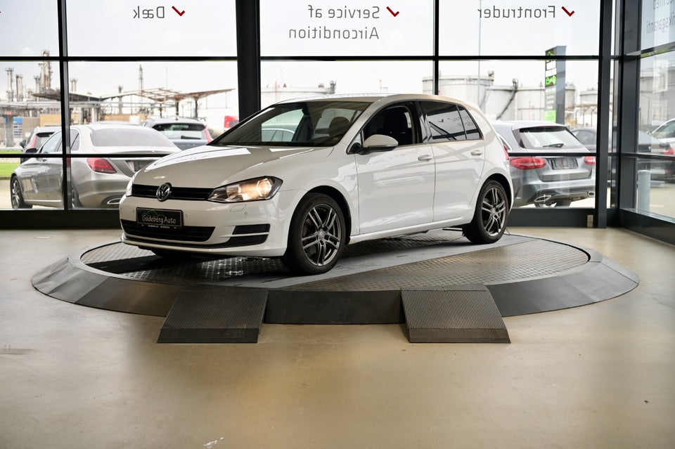 VW Golf VII 1,4 TSi 122 Trendline DSG BMT 5d