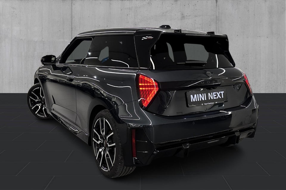 MINI Cooper E JCW Trim M 3d