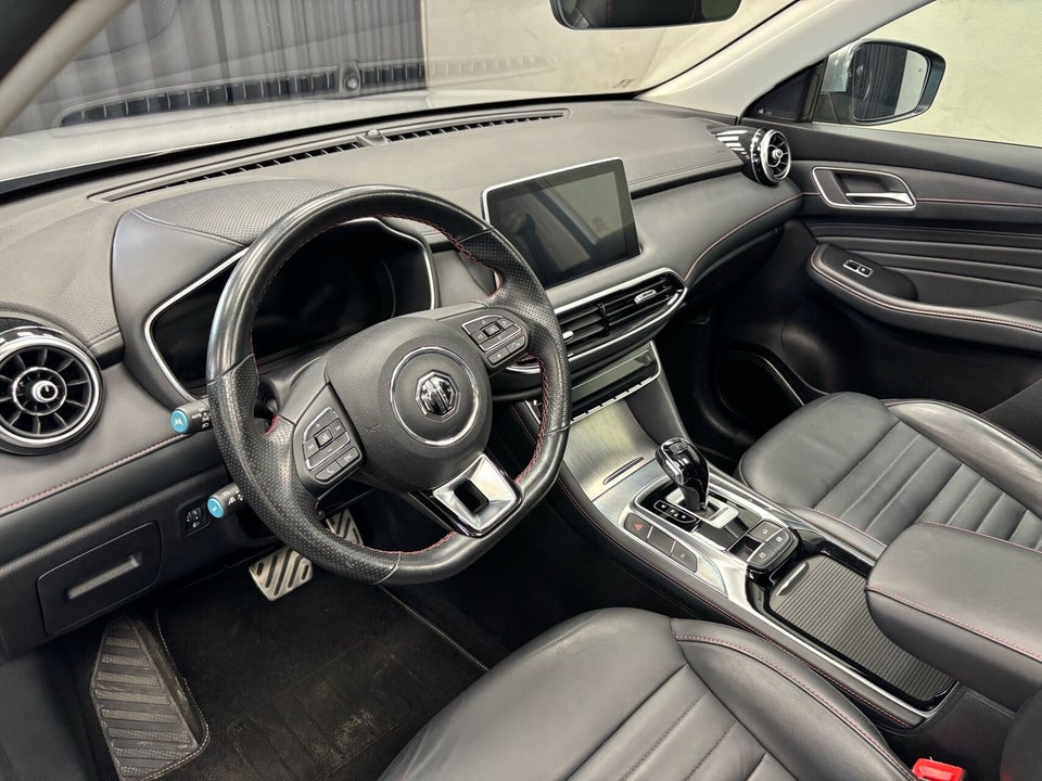 MG EHS 1,5 PHEV Luxury 5d