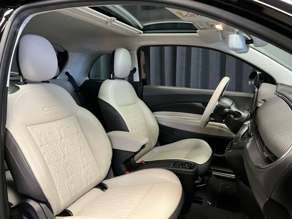 Fiat 500e 42 la Prima by Bocelli 3d