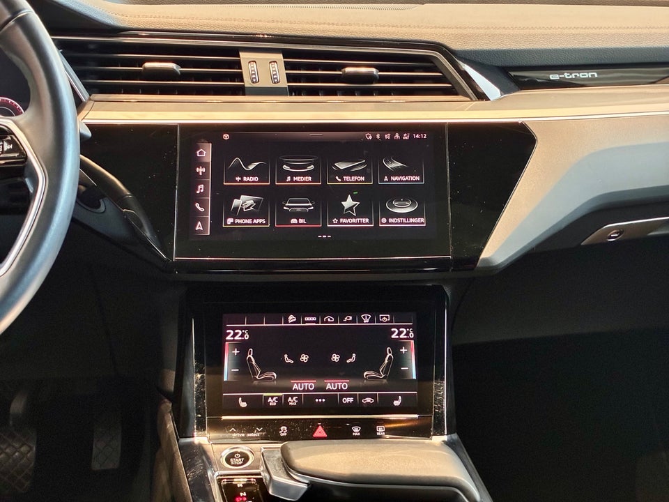 Audi e-tron 55 S-line Sportback quattro 5d