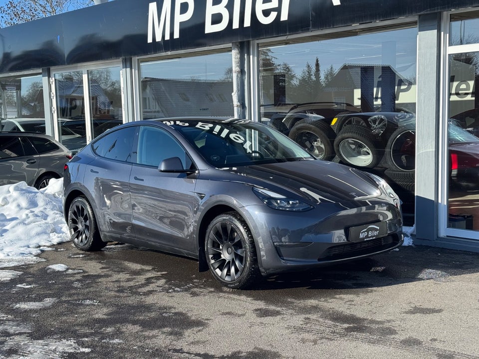 Tesla Model Y Long Range AWD 5d