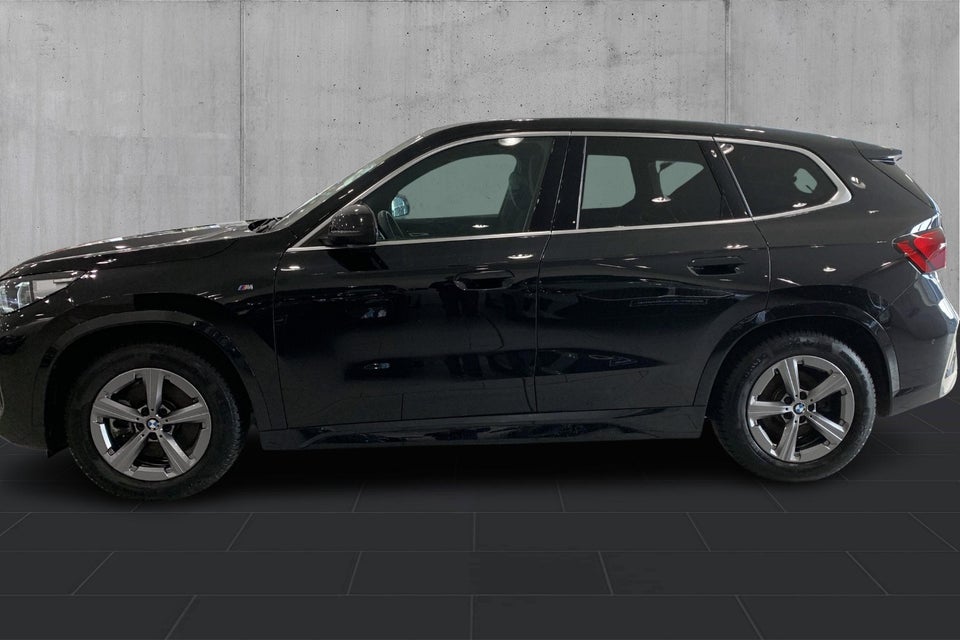 BMW iX1 xDrive30 M-Sport 5d