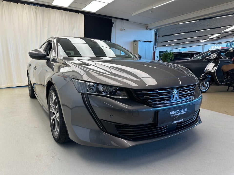 Peugeot 508 1,6 Hybrid Allure Pack SW EAT8 5d
