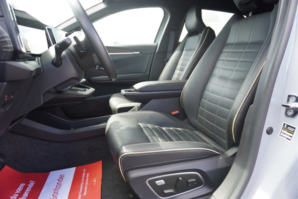 Renault Megane E-Tech 60 Iconic 5d