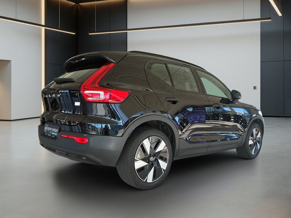 Volvo XC40 ReCharge Extended Range Plus 5d