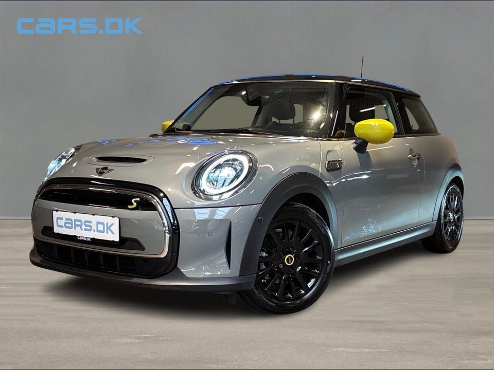 MINI Cooper SE Classic Trim 3d