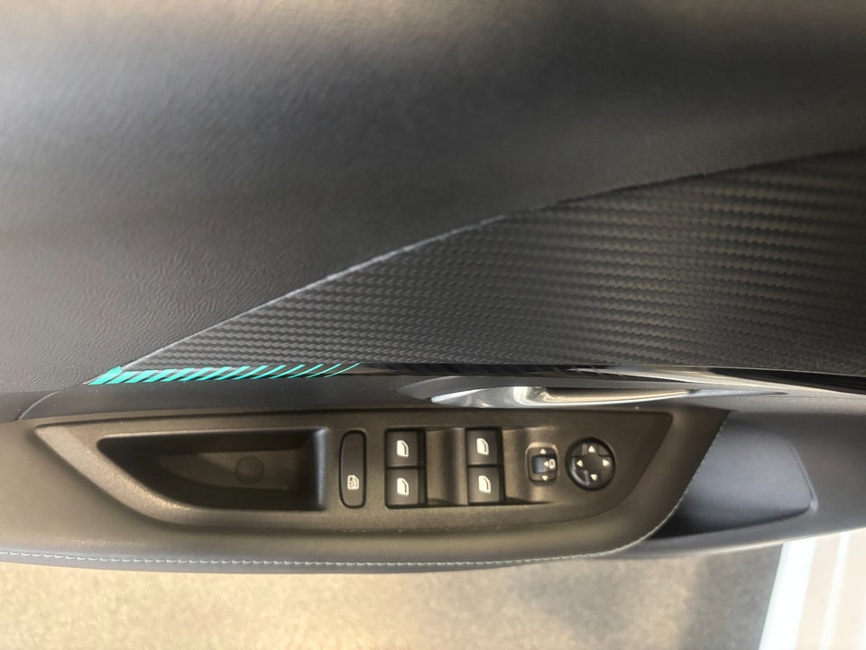 Peugeot e-208 50 Allure 5d