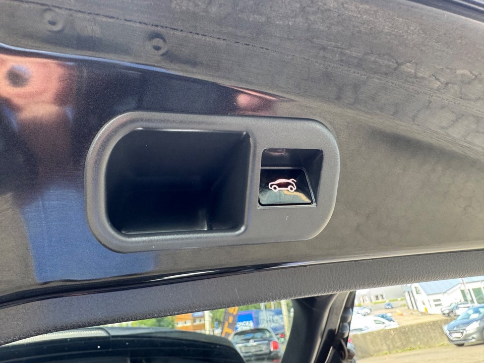 Toyota C-HR 1,8 Hybrid C-ULT CVT 5d