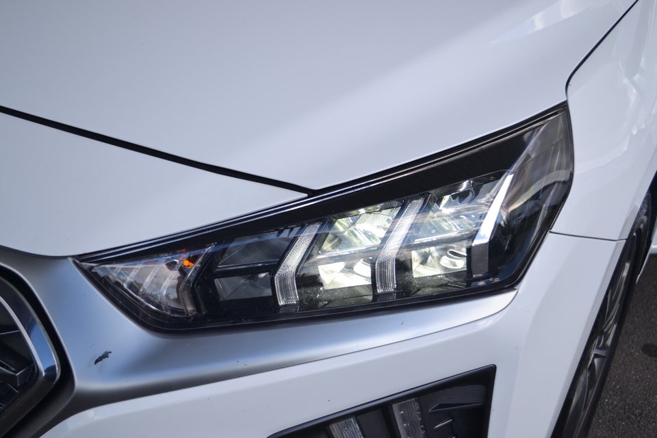 Hyundai Ioniq 1,6 PHEV Premium+ DCT 5d