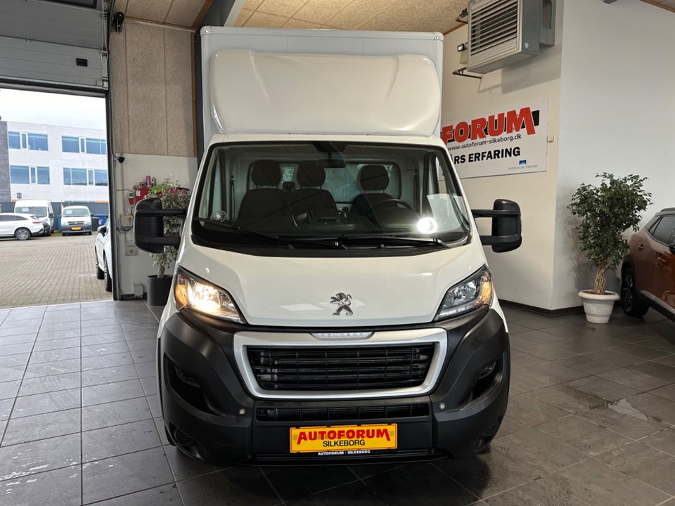 Peugeot Boxer 335 2,2 BlueHDi 140 L3 Plus Alukasse m/lift 2d