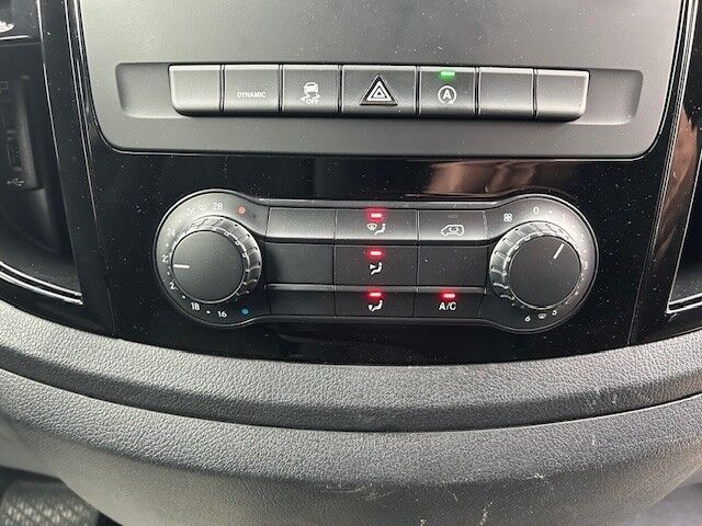 Mercedes Vito 114 2,0 CDi Kassevogn aut. L RWD