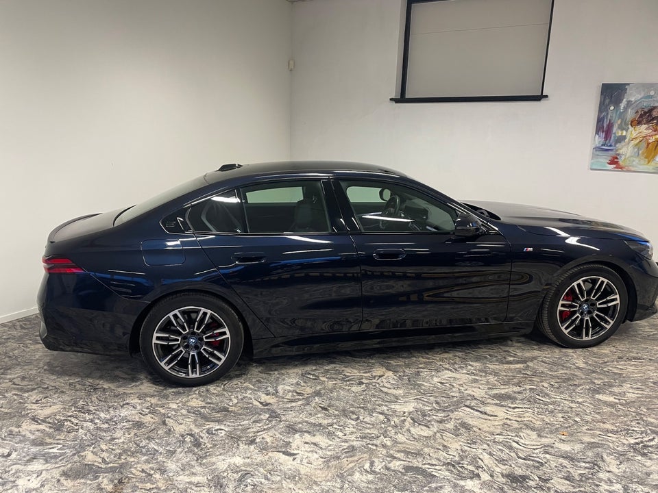 BMW i5 eDrive40 M-Sport Pro 4d