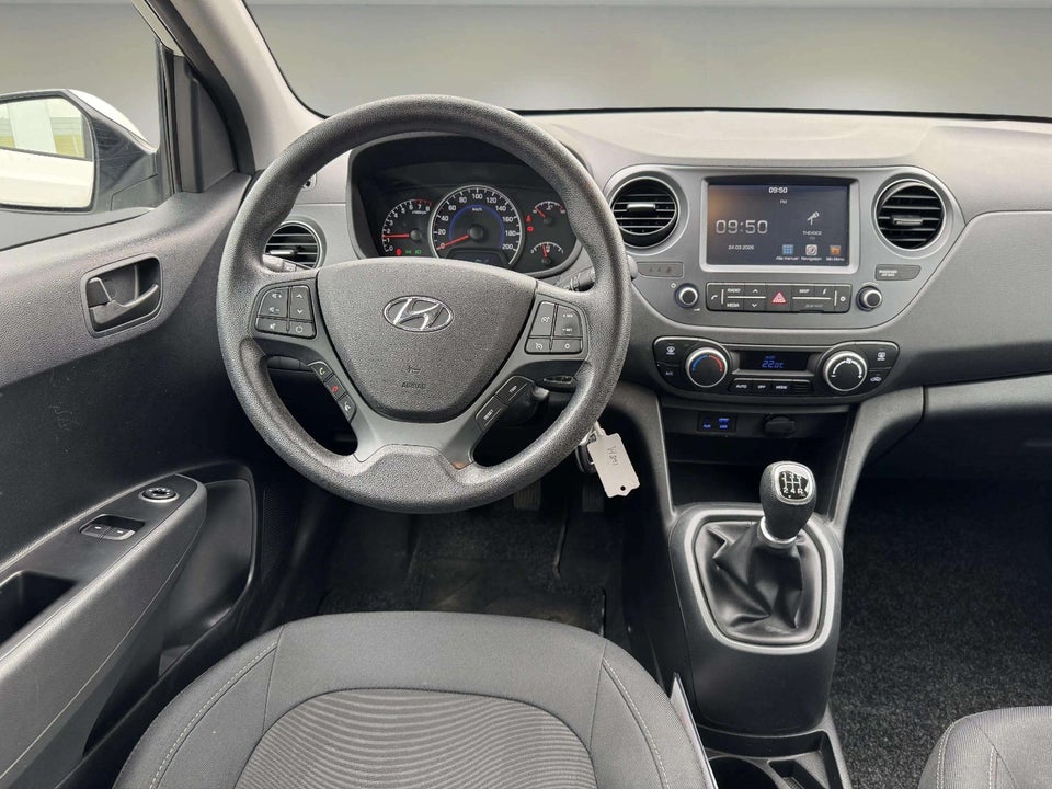 Hyundai i10 1,0 Premium 5d