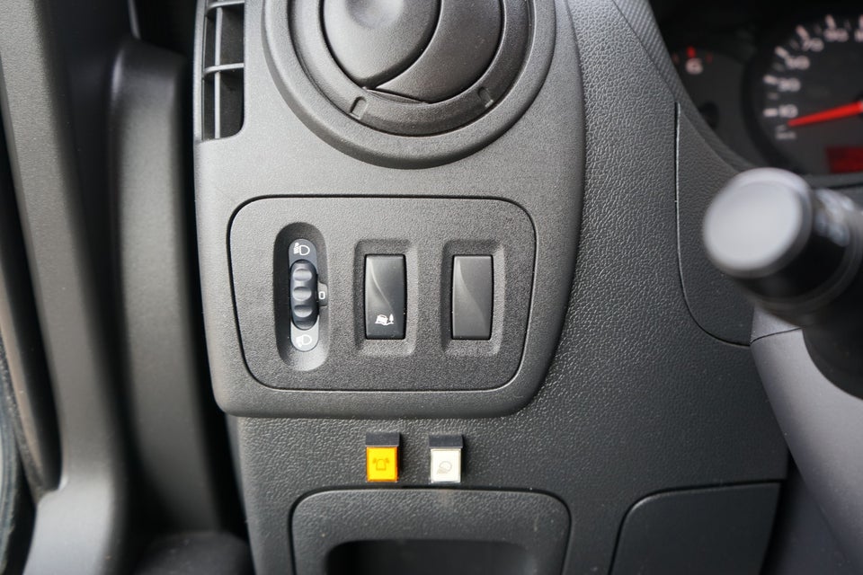 Renault Master III T35 2,3 dCi 145 L3 Db.Kab m/lad 4d