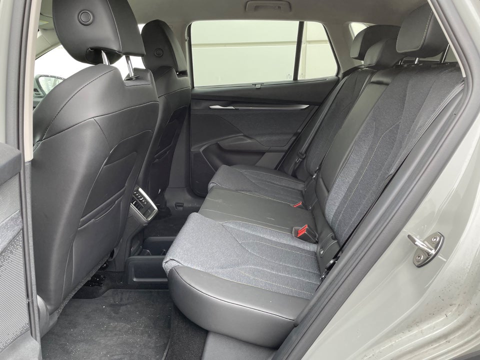 Skoda Elroq 85 iV Advanced 5d