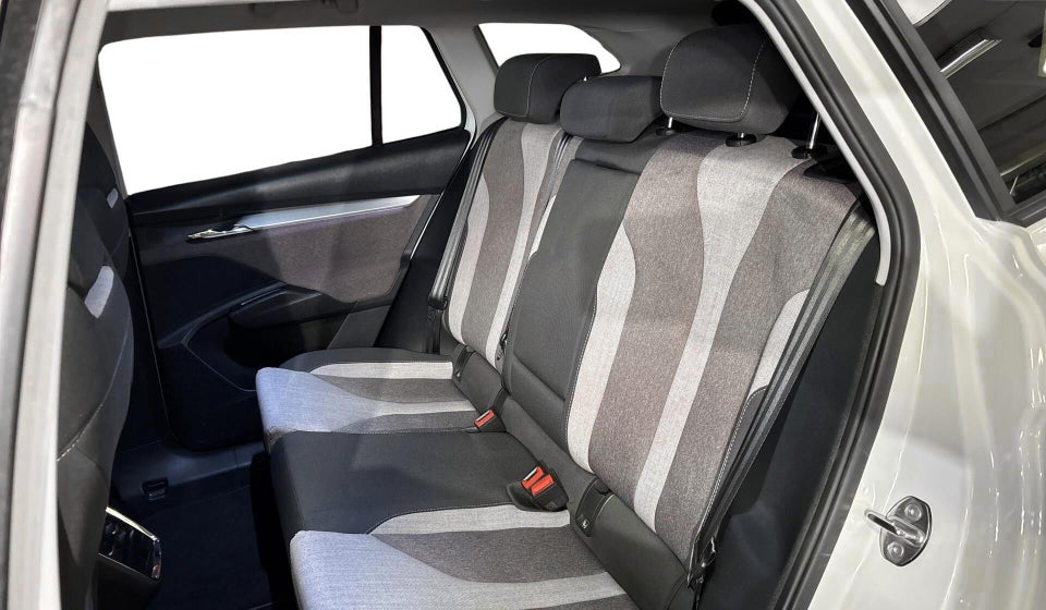 Skoda Enyaq 60 iV Selection Lodge 5d