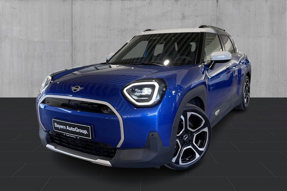 MINI Aceman E Favoured Trim M 5d