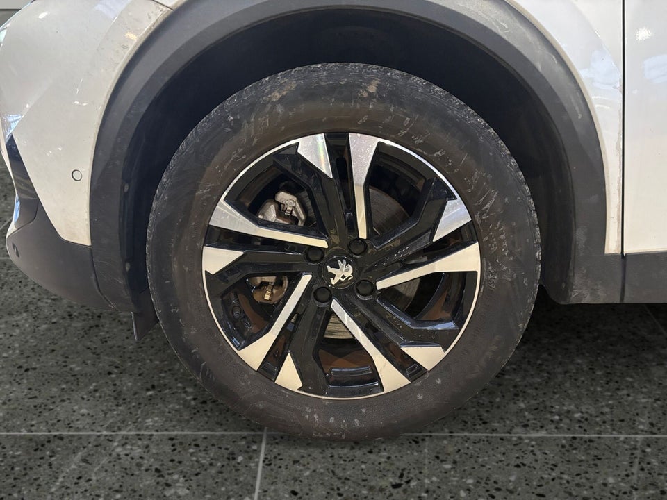 Peugeot e-2008 50 GT 5d