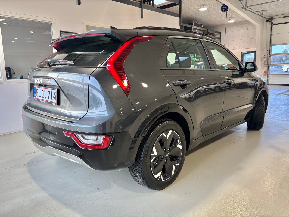 Kia Niro 64 EV Prestige 5d