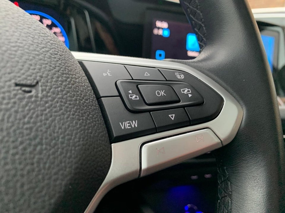 VW Golf VIII 1,4 eHybrid DSG 5d
