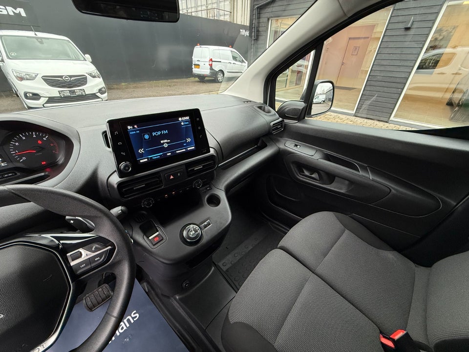 Peugeot Partner 1,5 BlueHDi 130 L2V2 Plus EAT8 Van