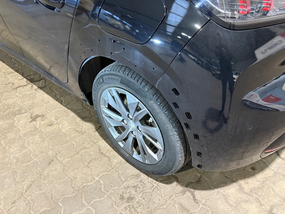 Peugeot e-208 50 Allure 5d