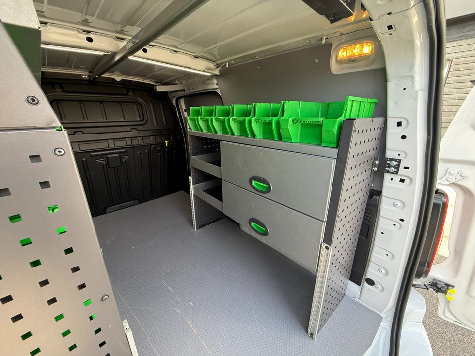 Peugeot Partner 1,5 BlueHDi 130 L2V2 Ultimate EAT8 Van