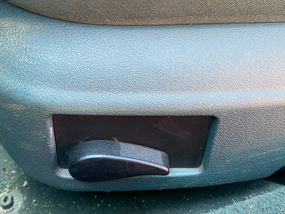 Audi A6 2,4 V6 Tiptr. 4d