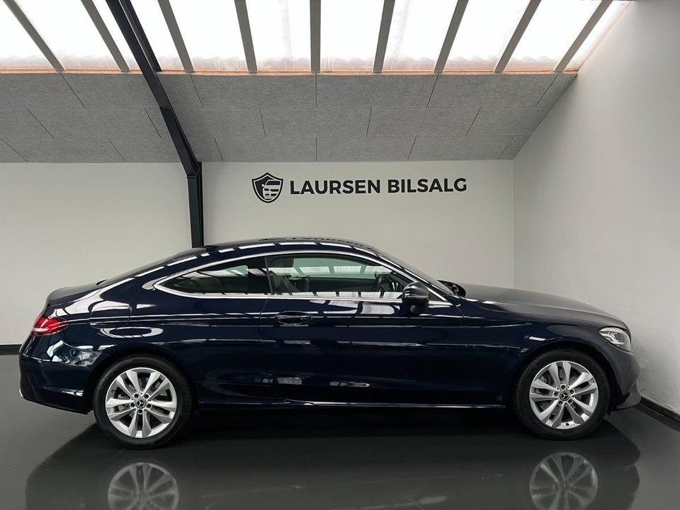 Mercedes C300 2,0 Coupé aut. 2d