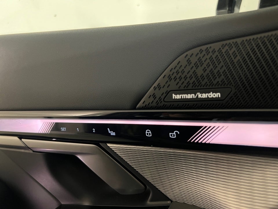 BMW i5 eDrive40 Fully Charged M-Sport 4d