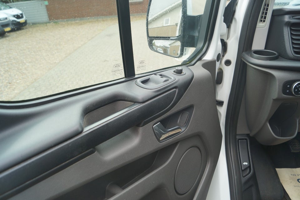 Ford Transit Custom 340 L2 2,0 TDCi 130 Trend