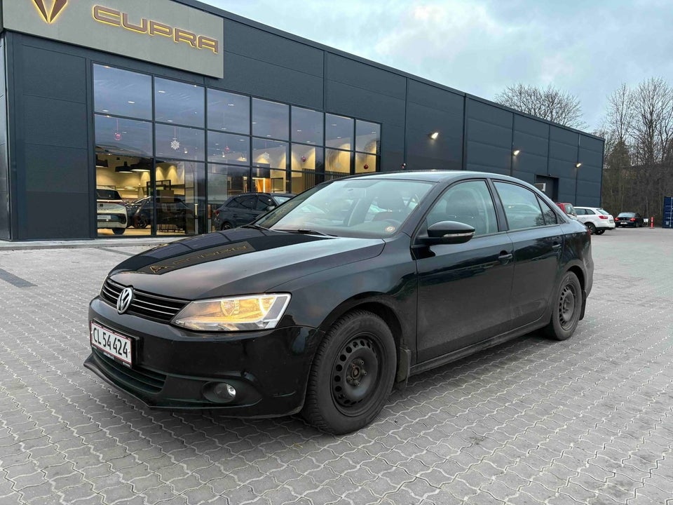 VW Jetta 1,6 TDi 105 Comfortline 4d