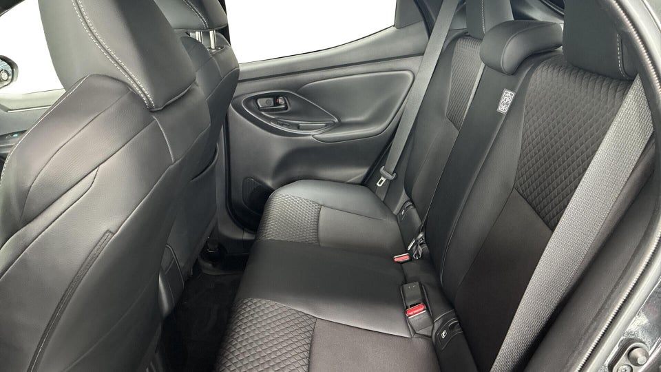 Mazda 2 1,5 Hybrid Homura CVT 5d